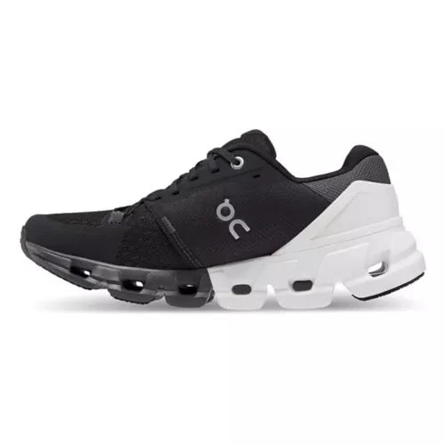 'On Running' Women's Cloudflyer 4 - Black / White - Image 5