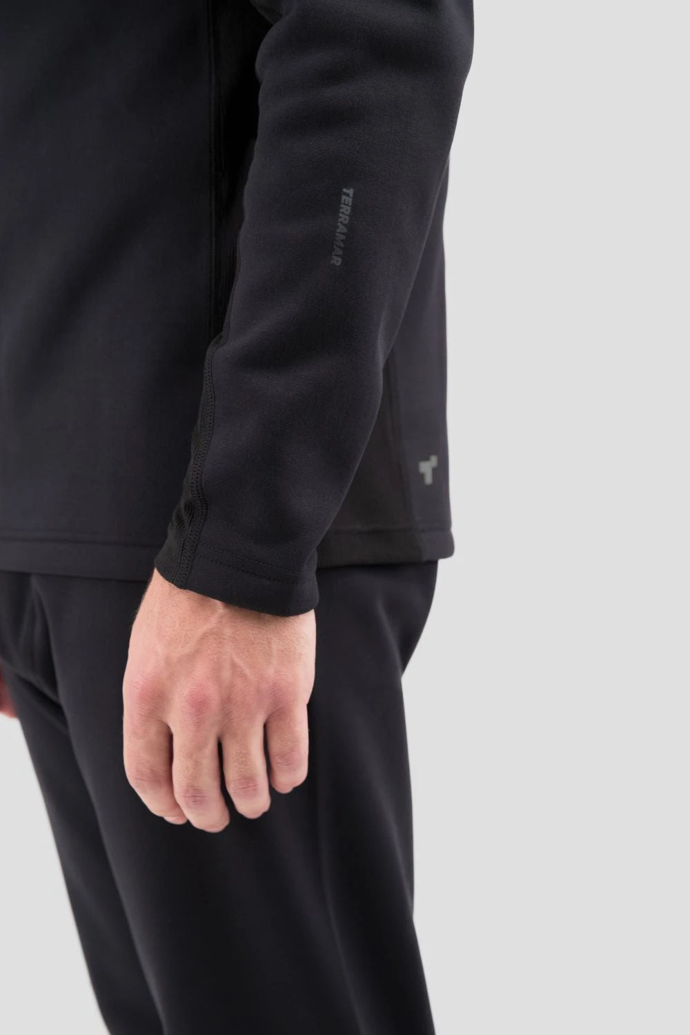 'Terramar' Men's 4.0 Beast Performance Half Zip - Black - Image 6